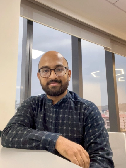 Shriniwas Dhage DealFuel Digital Marketing Manager